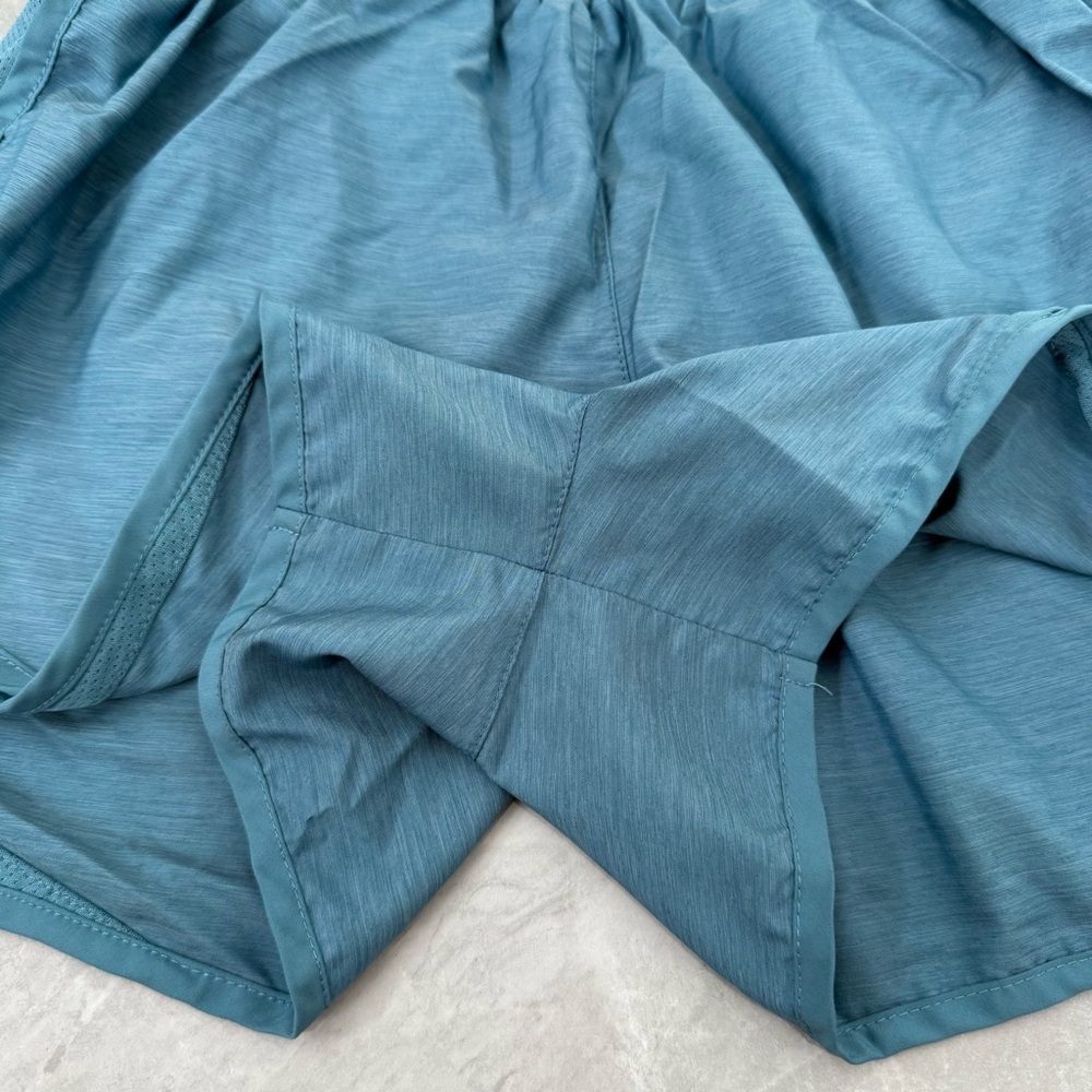 Women’s Nike Dri-Fit Tempo Lined Running Shorts Workout Athletic Size Medium - Picture 6 of 16